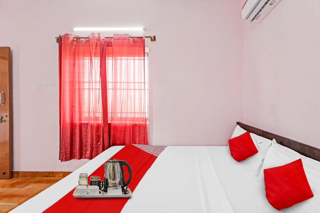 Hotel O Karapakkam, Chennai Exterior photo